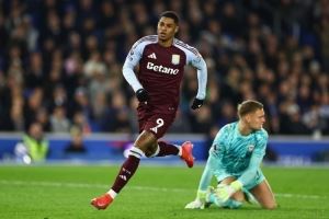 记者：拉什福德已抵达甘伯体育城，今日首次在弗里克麾下训练